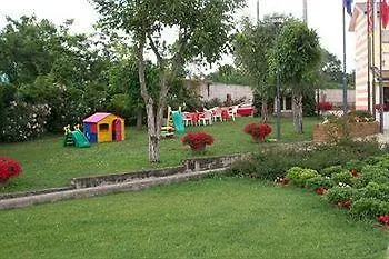 Hotel Olioso Peschiera del Garda 3*,